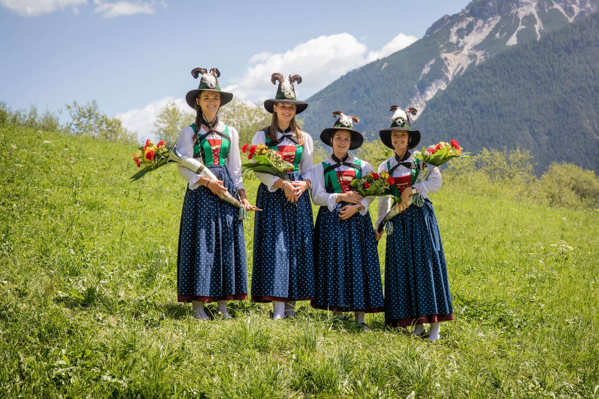 Marketenderinnen der Bundesmusikkapelle Neustift im Stubaital